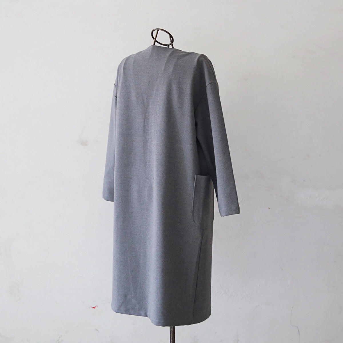 【15,000円→7,500円】ノーカラー ドロップショルダー ツイル コート ベージュ 0241BE