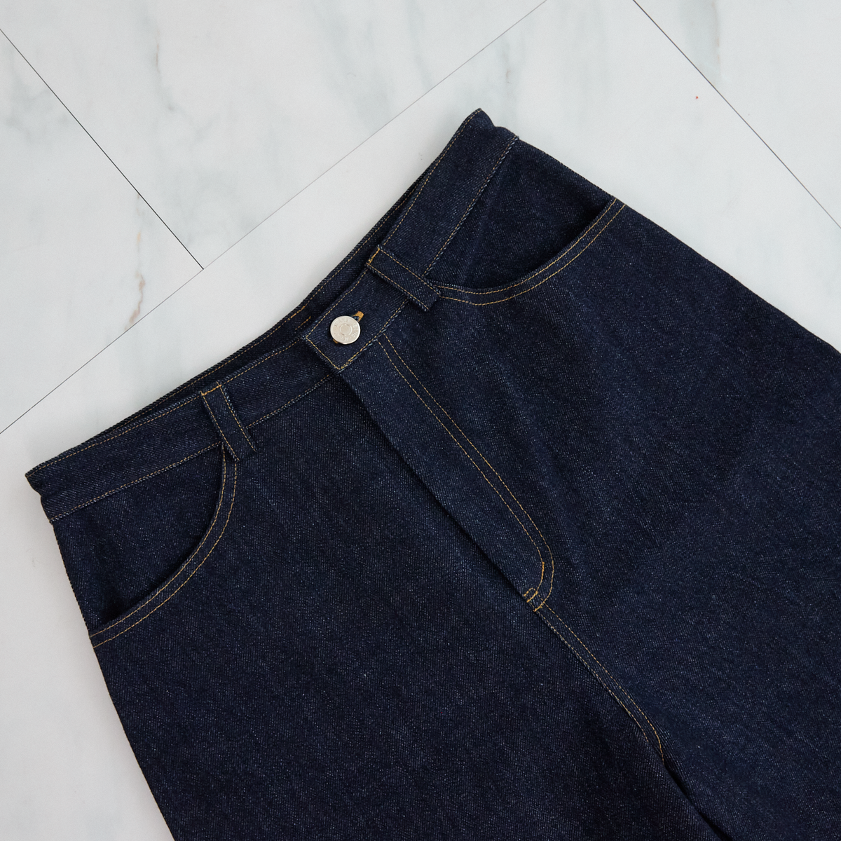 【19,800円→9,800円】大人のきれいめ🤍🖤デニムワイドパンツ インディゴ Lサイズ 0753D.BL