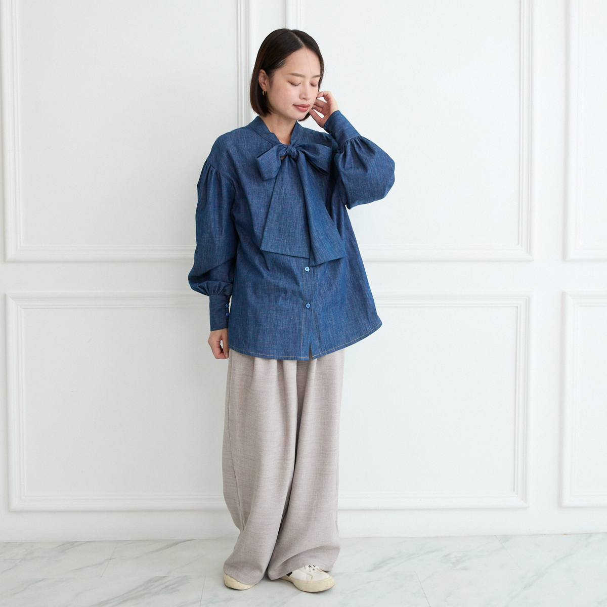 【15,800円→7,900円】前後2Way 大人のシャンブレーボウタイ ブラウス インディゴ 0757BL