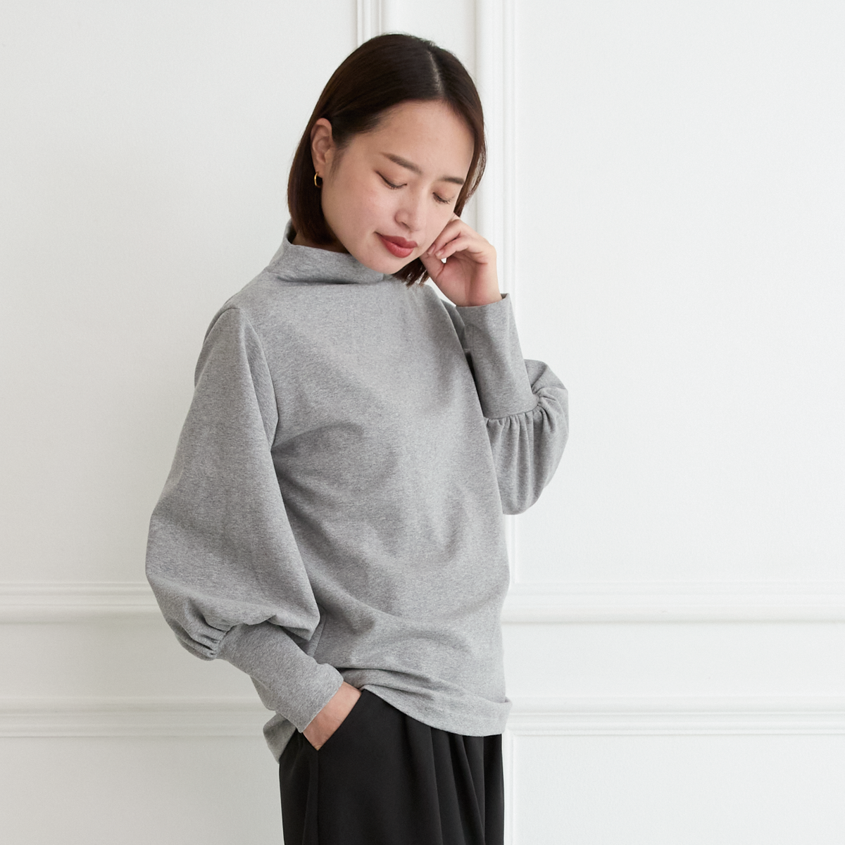 【🧵✨再販🤍🖤3サイズ】ゆとりボトルネック バルーン袖 長袖 グレー 0261Grey