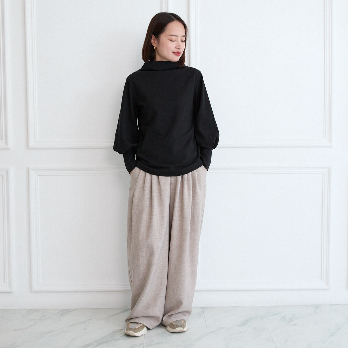 【🧵✨再販🤍🖤3サイズ】ゆとりボトルネック バルーン袖　長袖　ブラック　0261BK