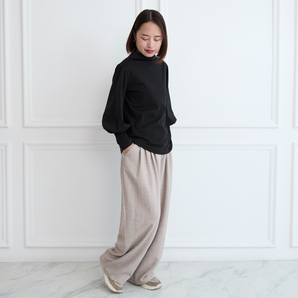 【🧵✨再販🤍🖤3サイズ】ゆとりボトルネック バルーン袖　長袖　ブラック　0261BK
