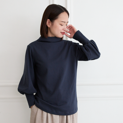 【🧵✨再販🤍🖤3サイズ】ゆとりボトルネック バルーン袖　長袖　ネイビー　0261NV