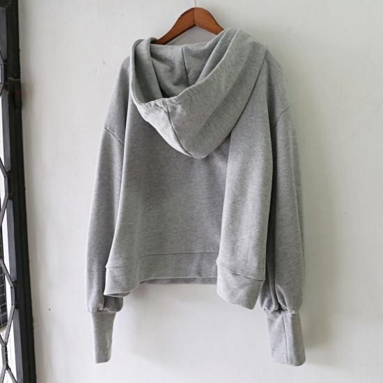 大きめフードのスウェットパーカー　グレー　0363Grey