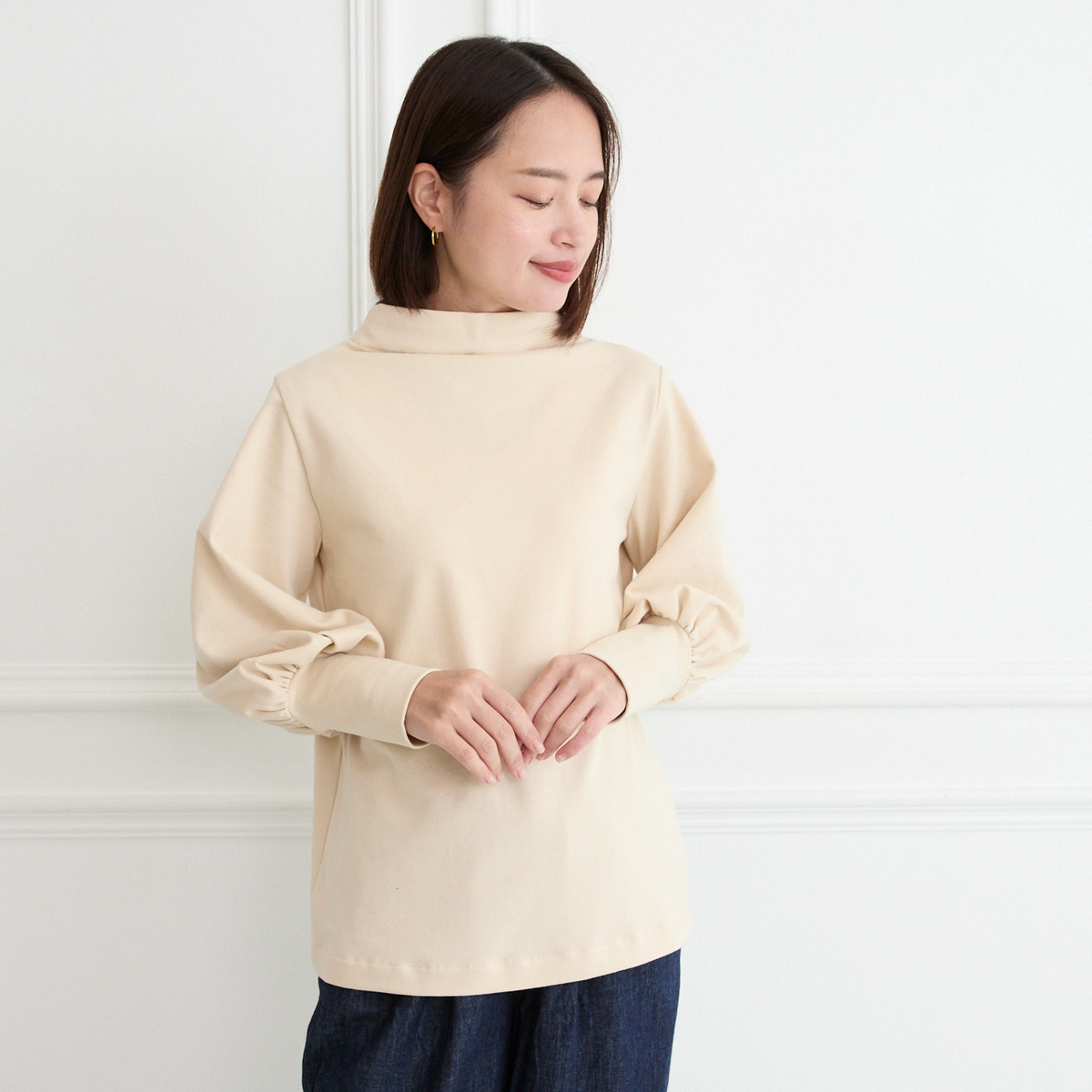 【🧵✨再販🤍🖤3サイズ】ゆとりボトルネック バルーン袖　長袖　エクリュ　0261IV