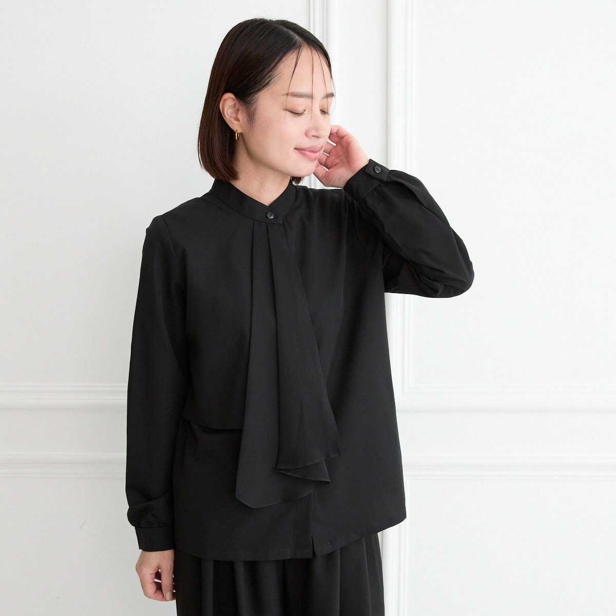 式典〜普段着も◎ 結ばず決まる 洗えるボウタイブラウス 長袖　シワになりにくい ブラック　0566BK