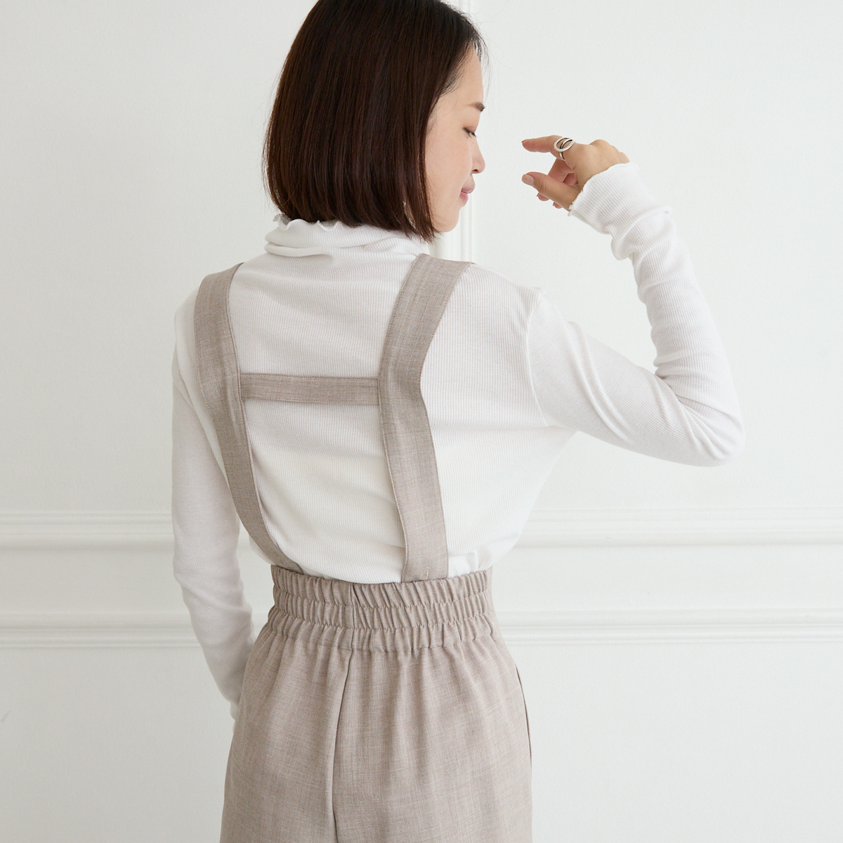 【3サイズ】着回し抜群 肩紐を取り外せる 2Way 大人女子なハイウエストサロペット　ベージュ　0634BE