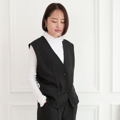 【着回しが効くセットアップ】美シルエット✨ サラサラ素材 ジレとプリーツワイドパンツ セット ブラック
